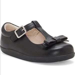 Sole play Black patent 4 M baby girl